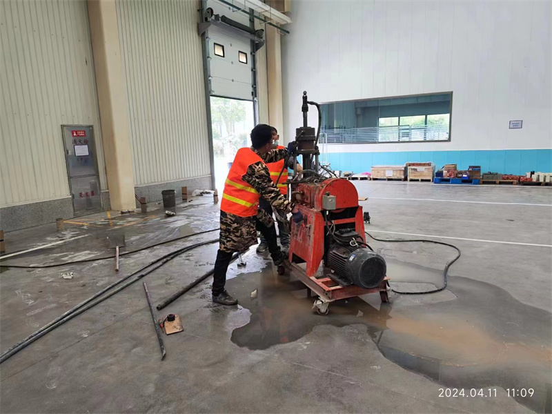 淇县厂房地面下沉塌陷注浆加固施工